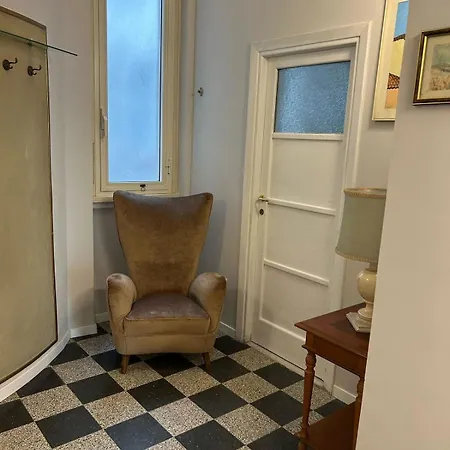 アパート Giuspa Casa ローマ